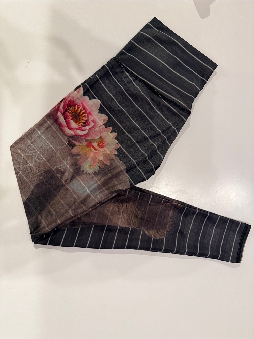 Teeki elephant black stripped leggings